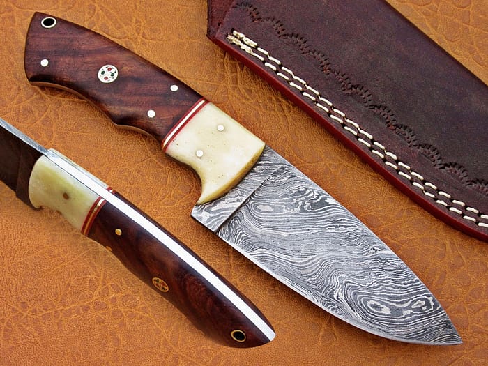 Damascus Steel Blade Skinner Knife With Walnut Wood Handle 7 Inch