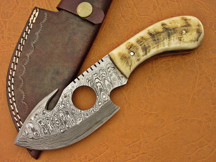 Damascus Steel Blade Skinner Knife With Ram Horn Handle 8 Inch
