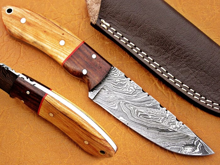 Damascus Steel Blade Skinner Knife With Olive Wood Handle