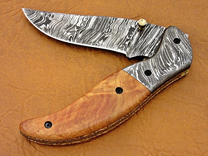 Damascus Steel Blade Folding Knife, wood Handle Overall 8.5 Inch